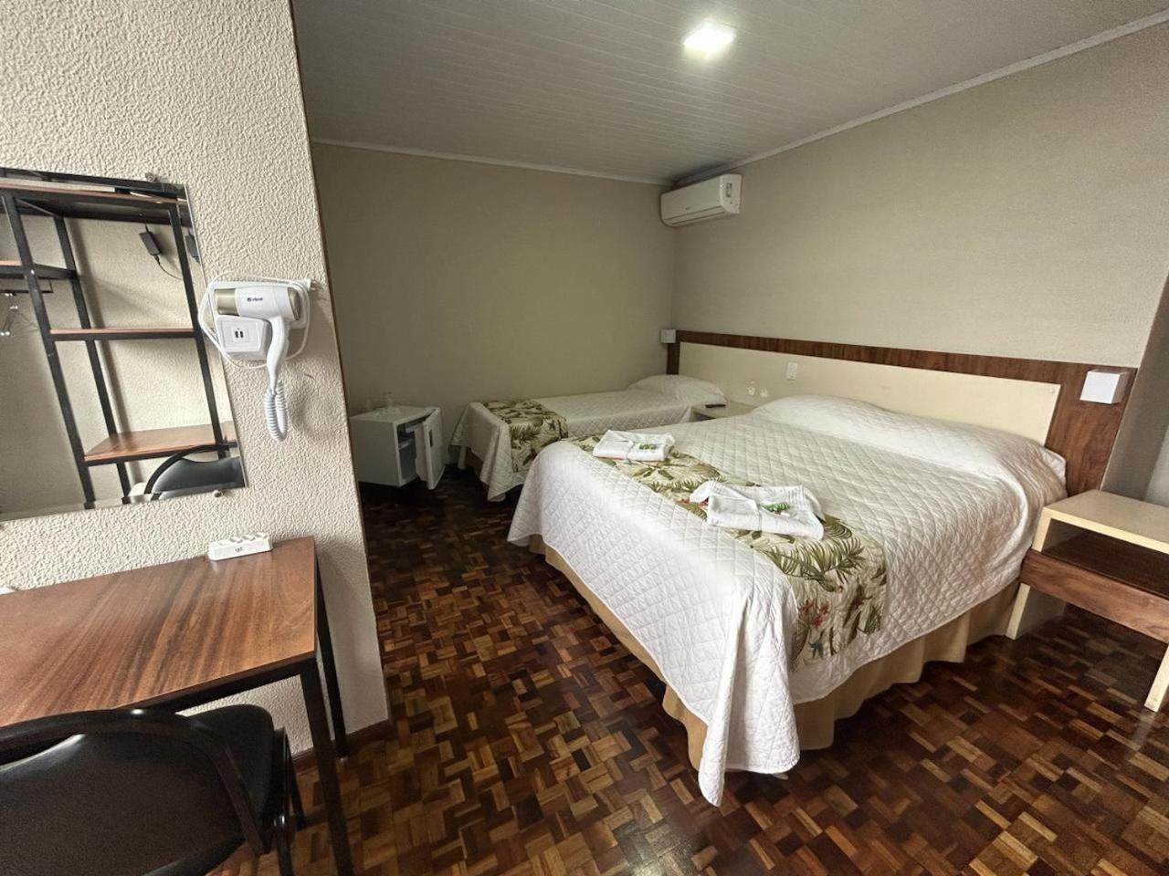 Hotel Pax 폰타 그로사 외부 사진